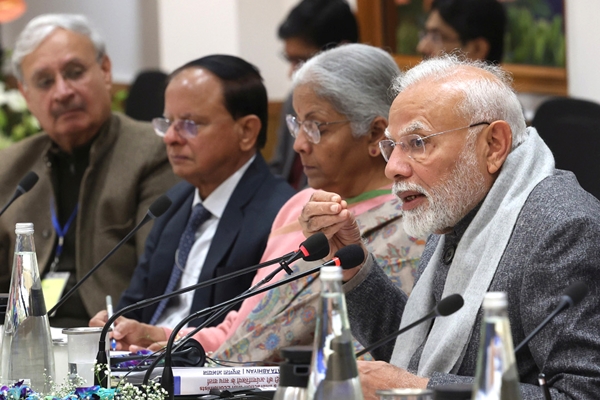 PM Modi meets eminent economists at NITI Aayog ahead of Union Budget