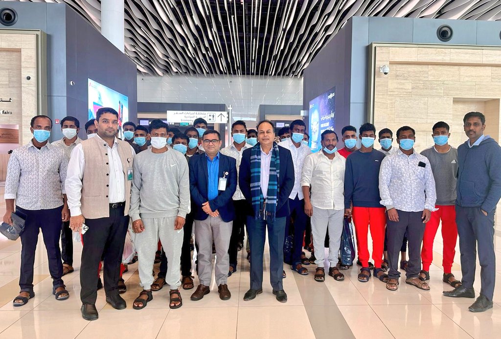 बहरीन की जेल से रिहा हुए तमिलनाडु के 28 मछुआरे स्‍वदेश लौटे