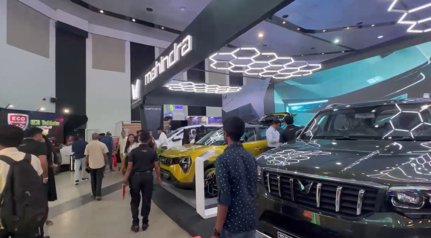 BYD Motor Show Attracts Visitors Amid Sri Lanka’s Plans to Lift Vehicle Import Ban by 2025