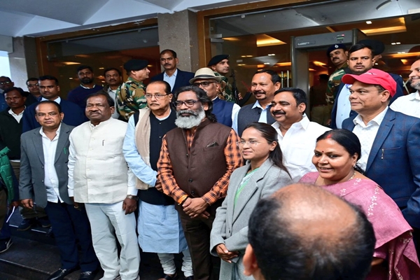 Jharkhand CM Hemant Soren distributes portfolios to ministers