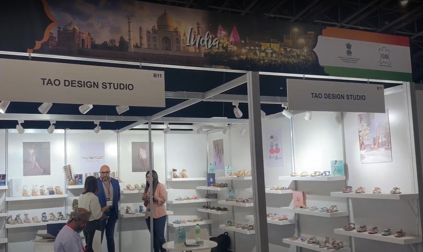 India Showcases Footwear and Leather Sector Strength at DIFLEX, 2024, Eyes $350 mn UAE Trade Target