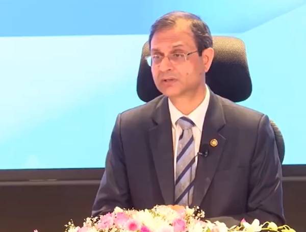 Sanjay Malhotra Takes Charge as RBI Governor, Stresses Stability Amid Global Challenges