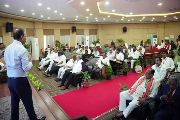 Telangana concludes 2-day orientation programme for legislative members