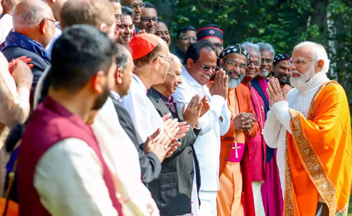 प्रधानमंत्री नरेन्‍द्र मोदी सोमवार को नई दिल्‍ली में क्रिसमस-समारोह में भाग लेंगे