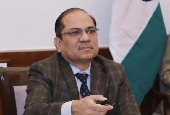 सीबीआईसी के अध्‍यक्ष संजय कुमार अग्रवाल ने करदाता-संबंधी सेवाओं को बढ़ाने के लिए चार नई-पहलों का शुभारंभ किया