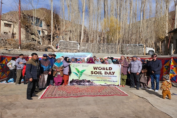 World Soil Day 2024 Celebrated by Agriculture Department Kargil at Shakar