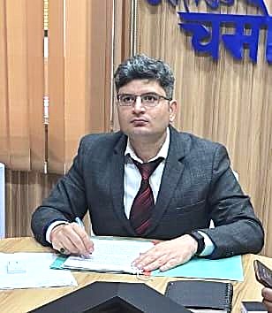 चमोली में शून्य से 18 वर्ष तक के निराश्रित, गरीब, दिव्यांग और शोषण से पीड़ित बच्चों को मिशन वात्सल्य योजना के तहत आर्थिक सहायता देने के निर्देश