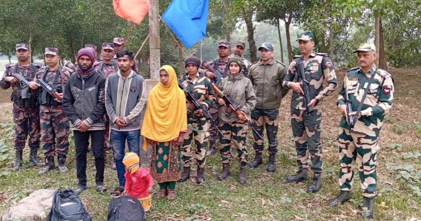 BSF pushes back 4 Bangladeshis along Tripura border