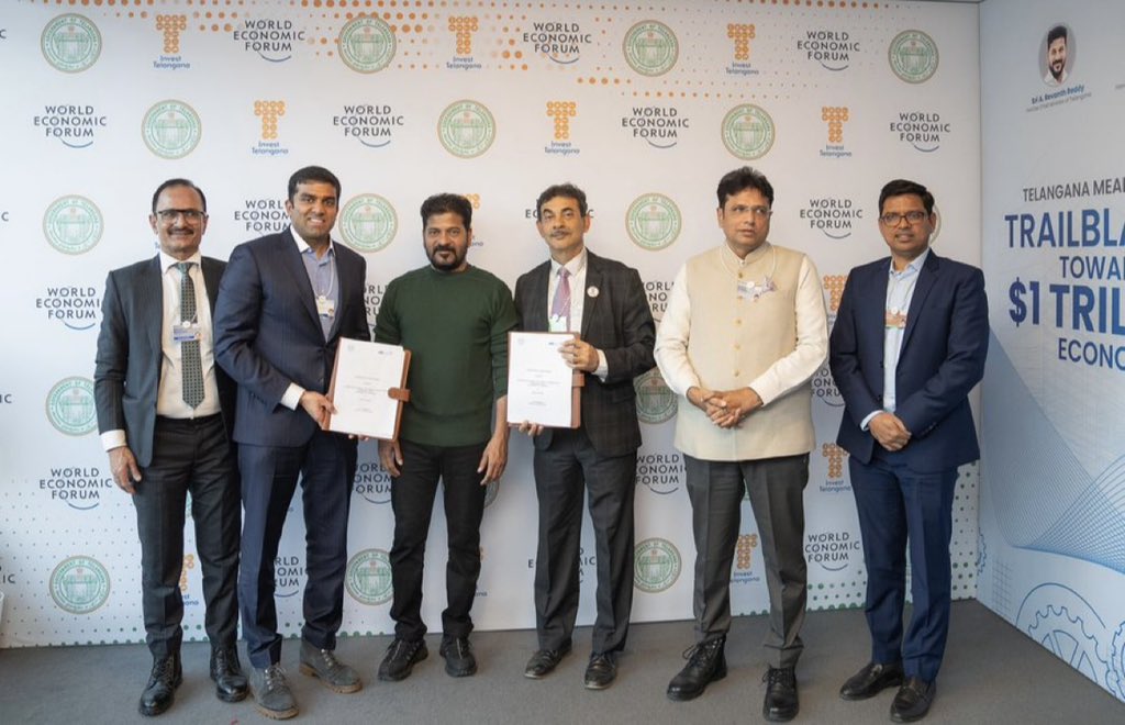 दावोस में विश्व आर्थिक मंच पर तेलंगाना को सहमति पत्रों व समझौतों के रूप में लगभग 1.32 लाख करोड़ रुपये के निवेश का आश्वासन मिला