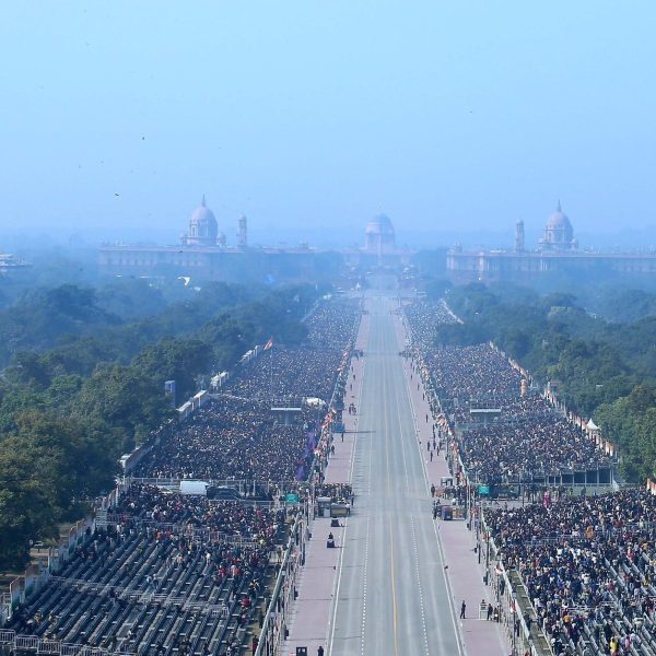 সমগ্ৰ দেশত ৭৬ সংখ্যক গণৰাজ্য দিৱস পালন