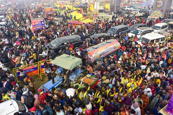 UP govt declares no vehicle zone in Mahakumbh area to manage crowd on Mauni Amavasya