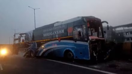 Maharashtra accident: 3 killed, 14 injured