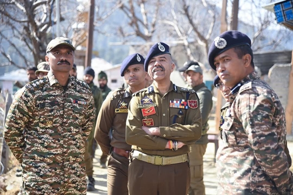 J&K DGP directs security forces to coordinate efforts in Neutralizing Terrorists