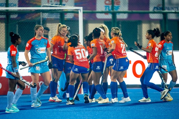 Women’s HIL: Odisha Warriors beat Delhi SG Pipers 4-0