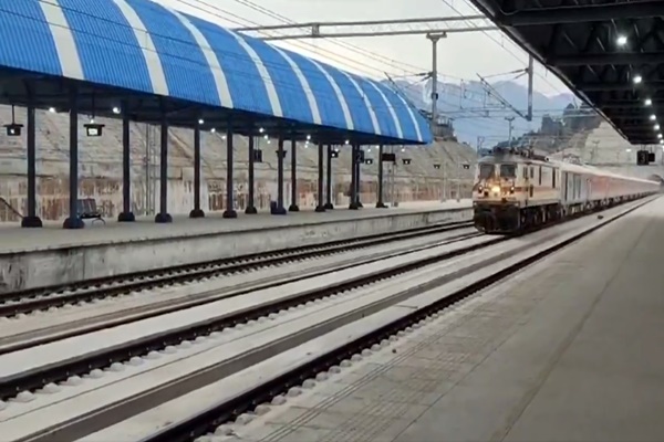 J&K: Final trial run on Katra-Budgam railway track of USBRL completed