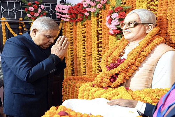 VP Dhankhar pays tribute to Bharat Ratna Karpoori Thakur on his birth anniversary