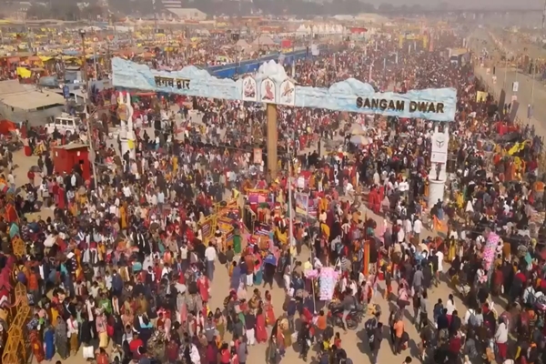 2nd Amrit Snan of Maha Kumbh 2025 underway on Mauni Amavasya in Prayagraj