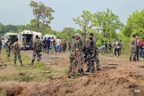 Chhattisgarh: Security forces killed 2 Maoists