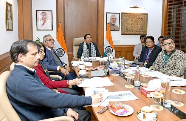 Union Minister reviews plan for Wheat procurement in Rabi Season