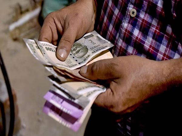 Rupee depreciates by 19 paisa to settle at 86.55 against US dollar