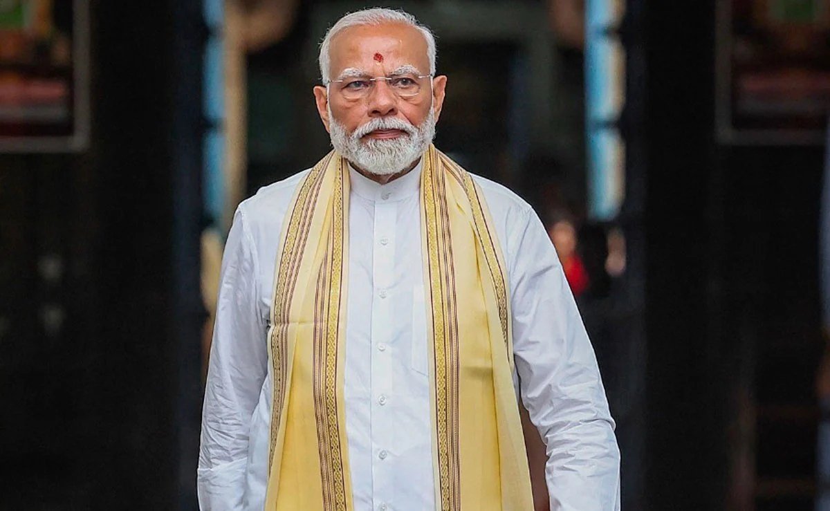 प्रधानमंत्री नरेन्द्र मोदी आज दो दिवसीय प्रवास पर मध्य प्रदेश में रहेंगे