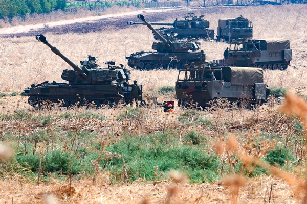 Israel Expands Military Operation in West Bank, Deploys Tanks to Jenin