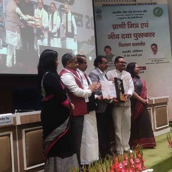 Govt felicitates individuals and organizations working for animal welfare & protection