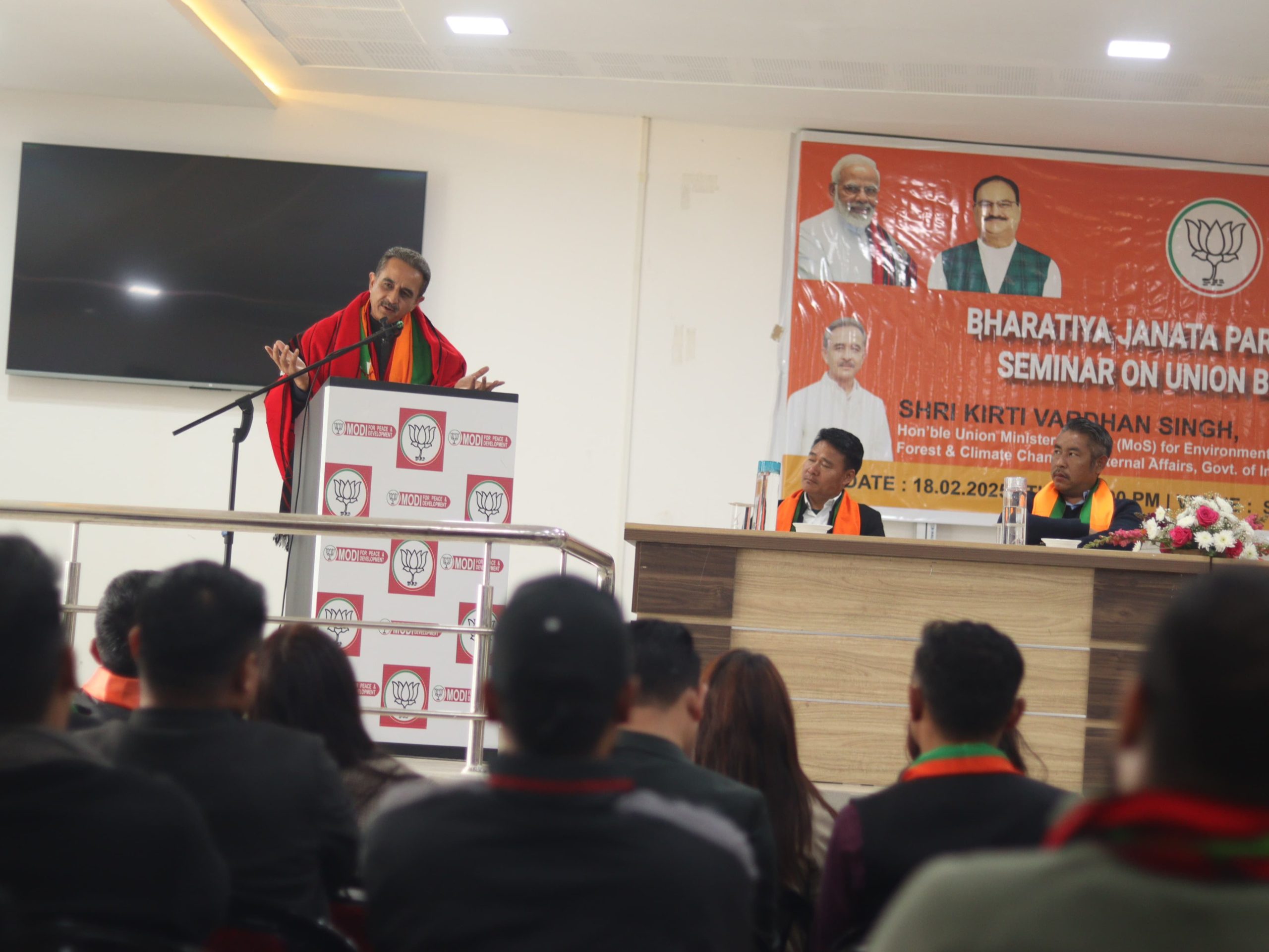पूर्वोत्तर को देश का अभिन्न अंग मानती है सरकारः कीर्ति वर्धन सिंह