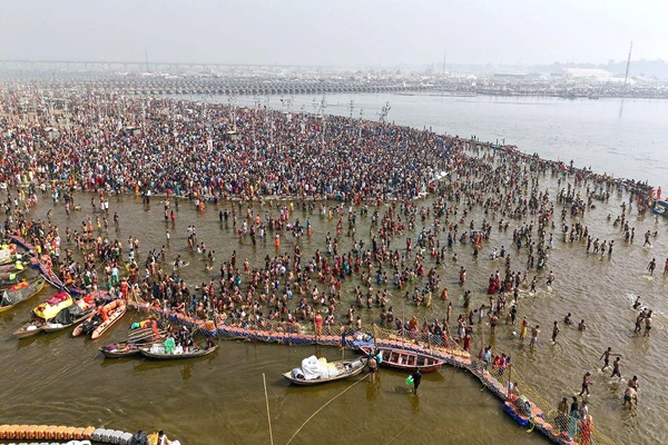 জনজাতি সংস্কৃতিক সমাগম এর অংগ হিসেবে গতকাল প্রয়াগরাজে মহাকুম্ভে জনজাতীয় যুব কুম্ভের আয়োজন করা হয়।