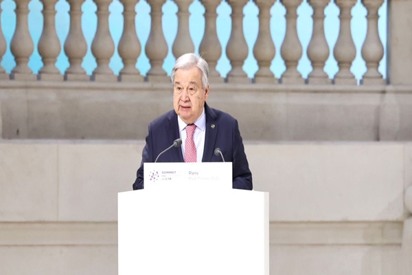 UN Chief Antonio Guterres Calls for Democratizing AI to Bridge Global Divides