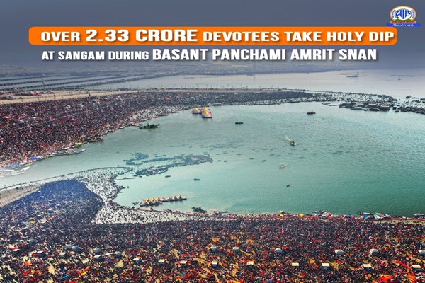 Over 2.33 crore devotees take holy dip at Sangam during Basant Panchami