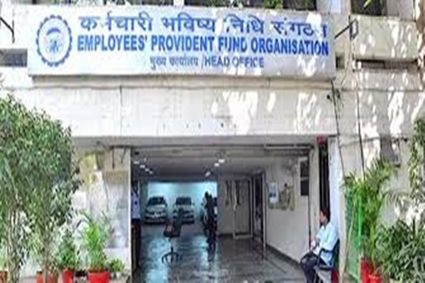 ملازمین کی پرووڈنٹ فنڈ کی تنظیم EPFO نے گذشتہ سال دسمبر کے دوران مجموعی طور پر 16 لاکھ سے زیادہ اراکین کا اضافہ کیا