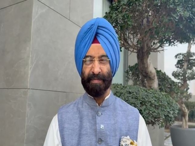 दिल्लीः मनजिंदर सिंह सिरसा ने आप-सरकार पर लगभग1300 करोड़ रुपए के क्लासरूम घोटाले का आरोप लगाया