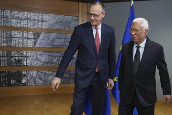 EU leaders begin emergency talks on higher defence spending & Ukraine aid