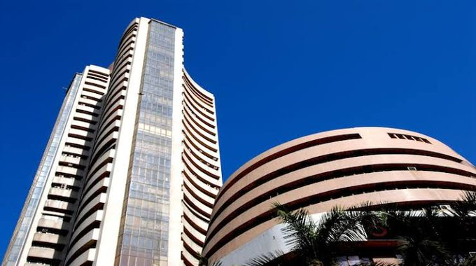 सेंसेक्स 93 अंक गिरकर 73 हजार 105 पर