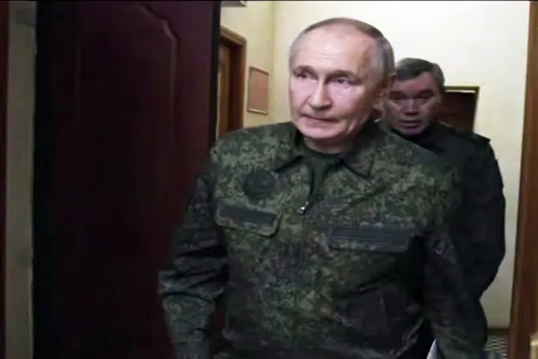 Russian President Putin makes surprise visit to Kursk, instructs forces to reclaim remaining territory