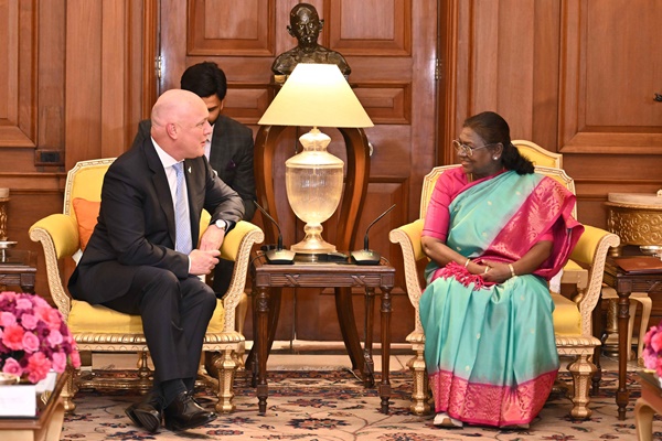 New Zealand PM Christopher Luxon Meets President Murmu at Rashtrapati Bhavan