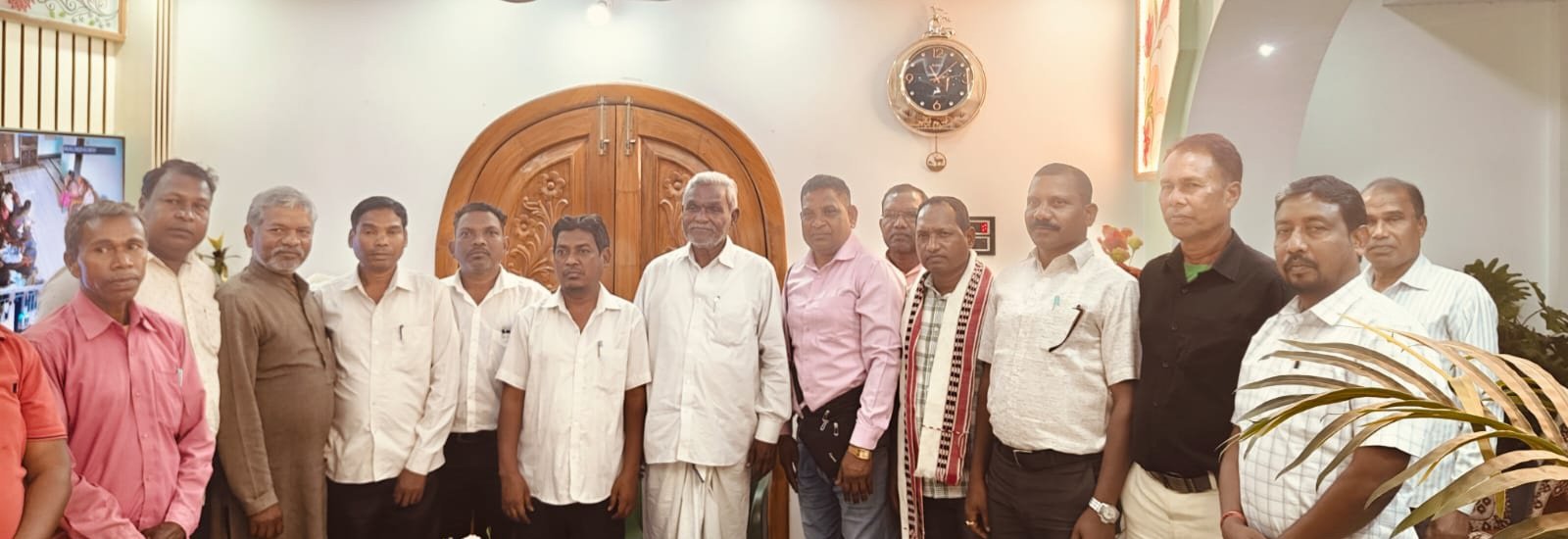 पूर्व मुख्यमंत्री चम्पाई सोरेन कोल्हान प्रमंडल में आदिवासी अस्मिता बचाने का अभियान अप्रैल में शुरु करेंगे