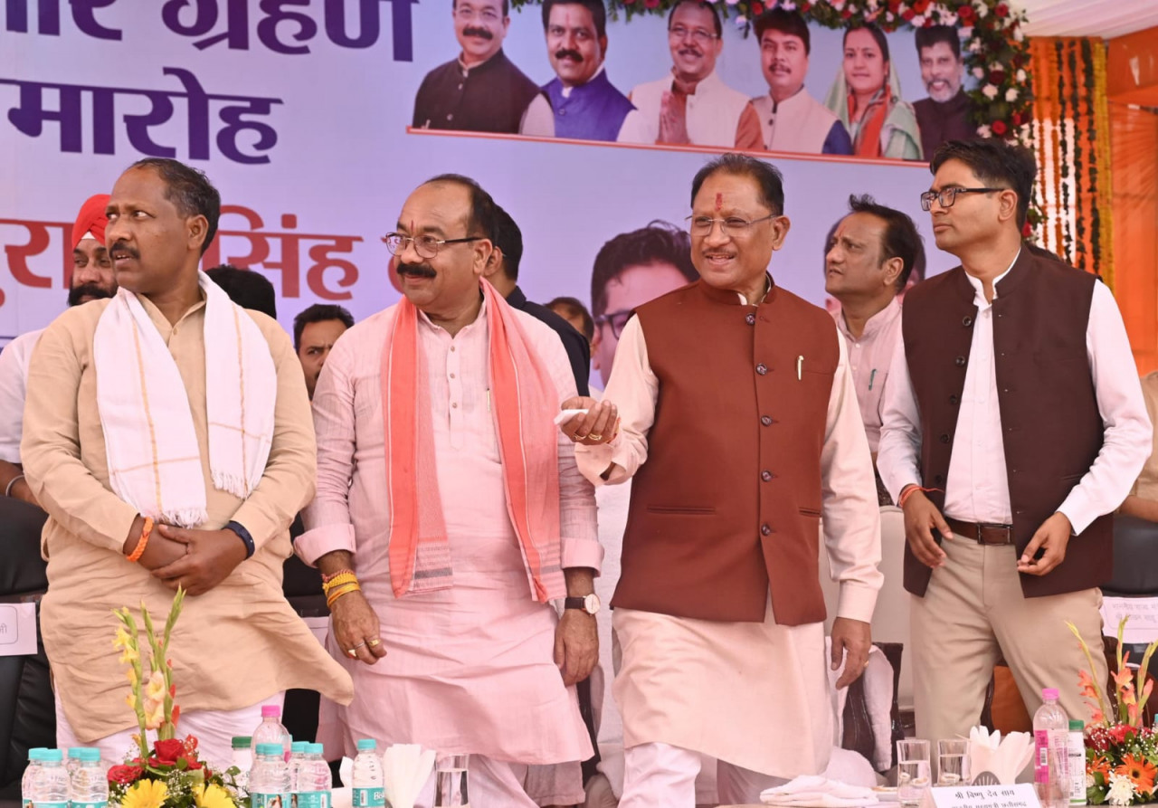 मुख्यमंत्री विष्णुदेव साय ने गृह निर्माण मंडल की लगभग छह सौ अस्सी  करोड़ रुपये की परियोजनाओं का लोकार्पण और शिलान्यास किया
