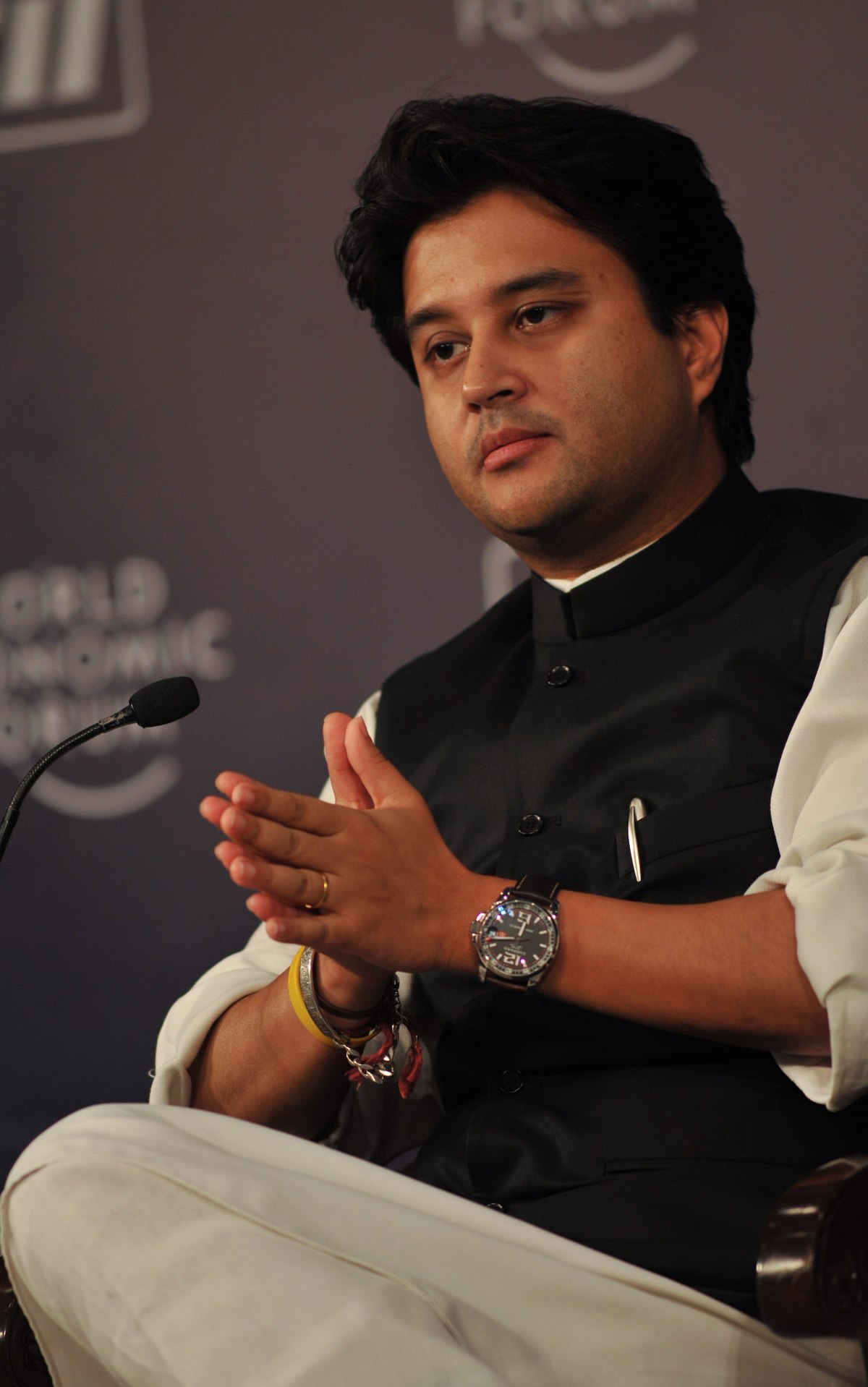Union Minister Scindia Inaugurates Satcom Summit at IMC 2025