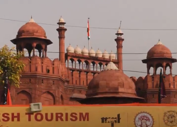 नई दिल्ली के लाल किला स्थित माधवदास पार्क में सम्राट विक्रमादित्य के जीवन पर आधारित भव्य सांस्कृतिक प्रस्तुति ‘महानाट्य’ का आयोजन