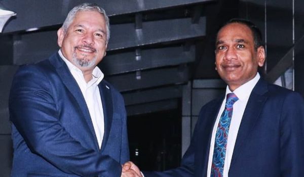 होंडुरास के विदेश मंत्री एडवर्डो एनरिक रेना गार्सिया नई दिल्‍ली पहुंचे