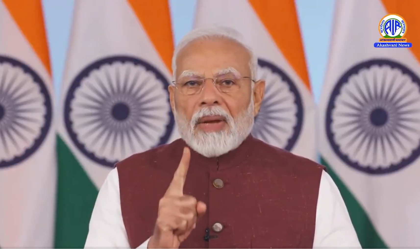पाकिस्तानशी चर्चा फक्त दहशतवादावरच, प्रधानमंत्र्यांची स्पष्टोक्ती
