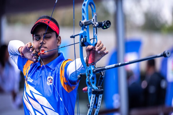 Archery World Cup 2025 : भारताच्या पुरुष आणि महिला संघाचा अंतिम फेरीत प्रवेश