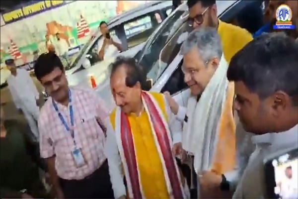 ریلوے کے وزیر اشونی ویشنو آج بہار کے مونگیر ضلع میں جمال پور ریل ورکشاپ کی صلاحیت میں اضافے کی خاطر Wagon Periodic Overhauling Facility کا سنگ بنیاد رکھیں گے۔