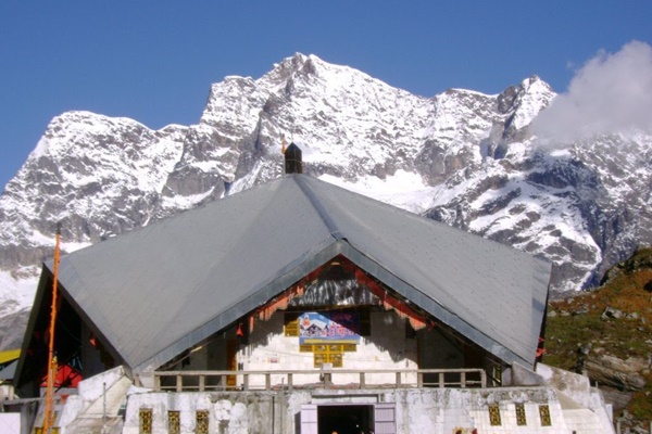 Uttarakhand: Hemkund Sahib Gates to Open on Sunday