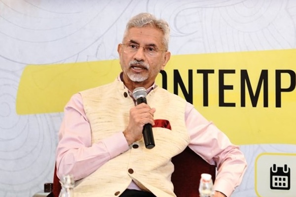 ভাৰত-পাকিস্তানৰ মাজত কোনো তৃতীয় পক্ষই মধ্যস্থতা কৰাৰ বিষয়টো বৈদেশিক পৰিক্ৰমা মন্ত্ৰী ড০ এছ জয়শংকৰৰ নস্যাৎ