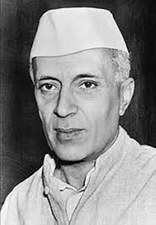পণ্ডিত জৱাহৰলাল নেহৰুৰ জন্মদিৱসত প্রধানমন্ত্ৰী মোদীৰ শ্ৰদ্ধাঞ্জলি