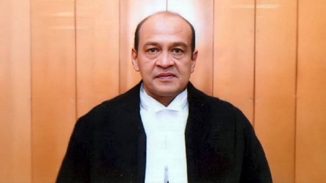 দিল্লি হাইকোর্টের প্রাক্তন বিচারপতি যশবন্ত বর্মার বিরুদ্ধে ইমপিচমেন্ট প্রস্তাব আনার ব্যাপারে সব রাজনৈতিক দলের মধ্যে সমঝোতা গড়ে তোলার কাজ চলছে বলে সরকার জানিয়েছে।