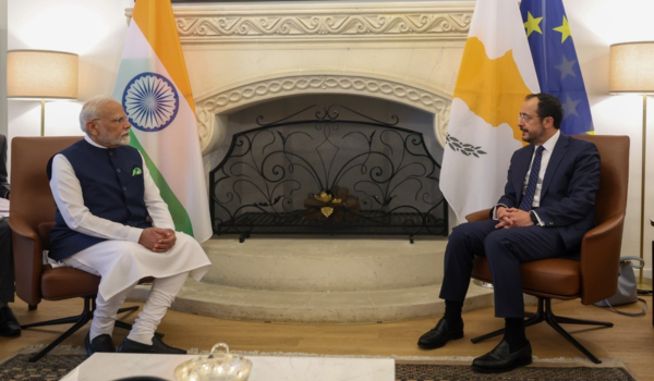 भारत और साइप्रस ने आतंकवाद के सभी रूपों की निंदा की; प्रधानमंत्री नरेंद्र मोदी और साइप्रस के राष्ट्रपति कई प्रमुख क्षेत्रों में सहयोग बढ़ाने पर सहमत